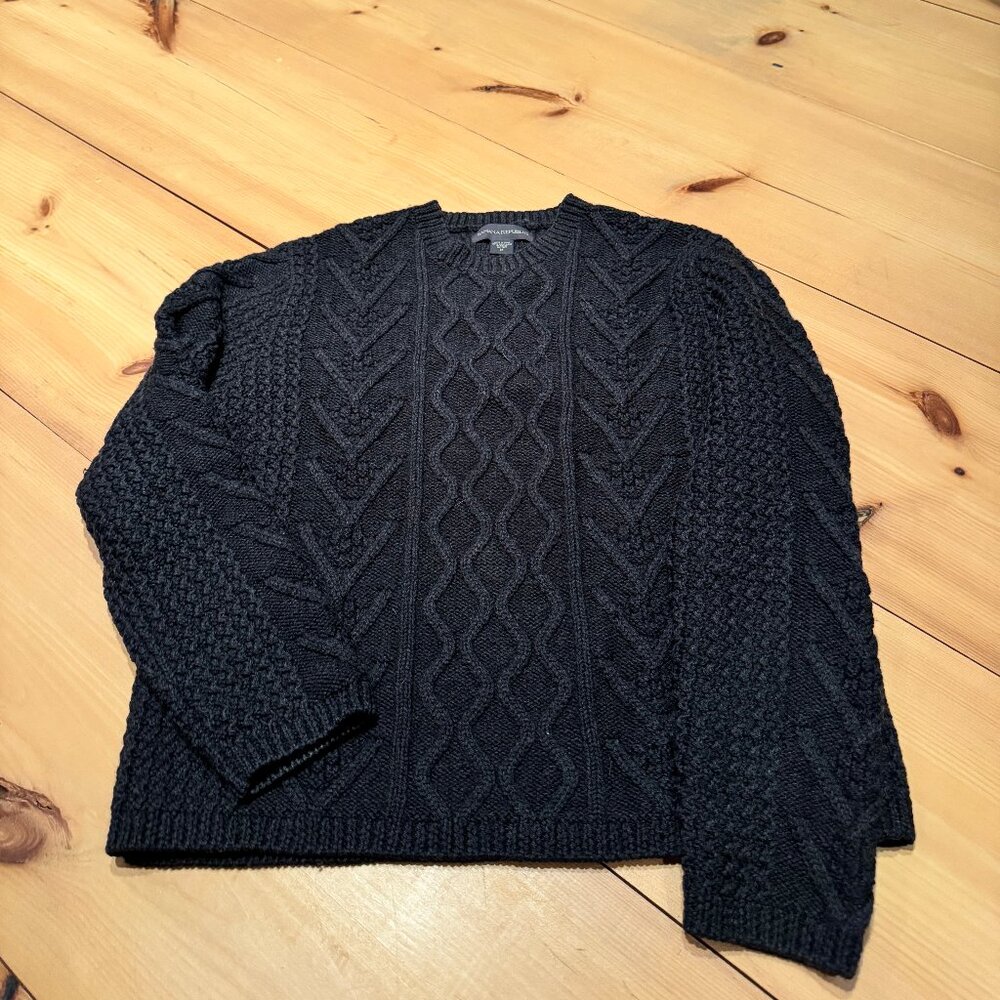 Size Medium Banana Republic Heavy Cableknit Sweater